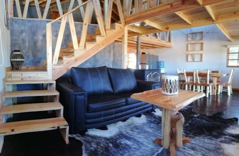 Wooden Inn