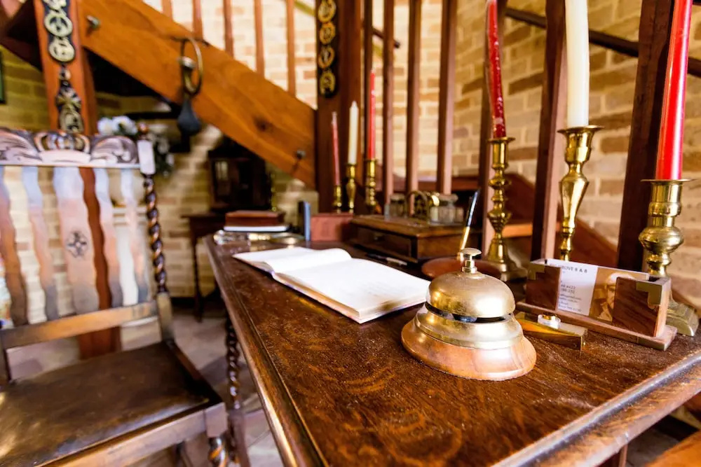 Albany's Big Grove Bed & Breakfast