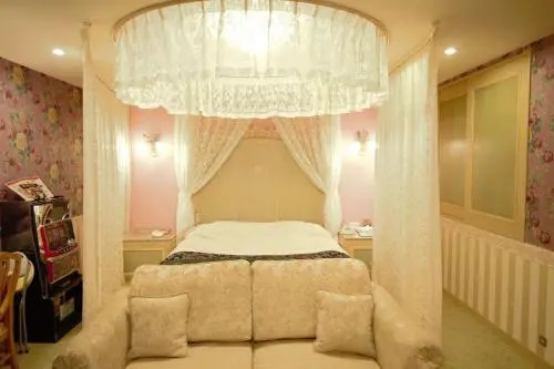 Hotel LaLa (Adult Only)