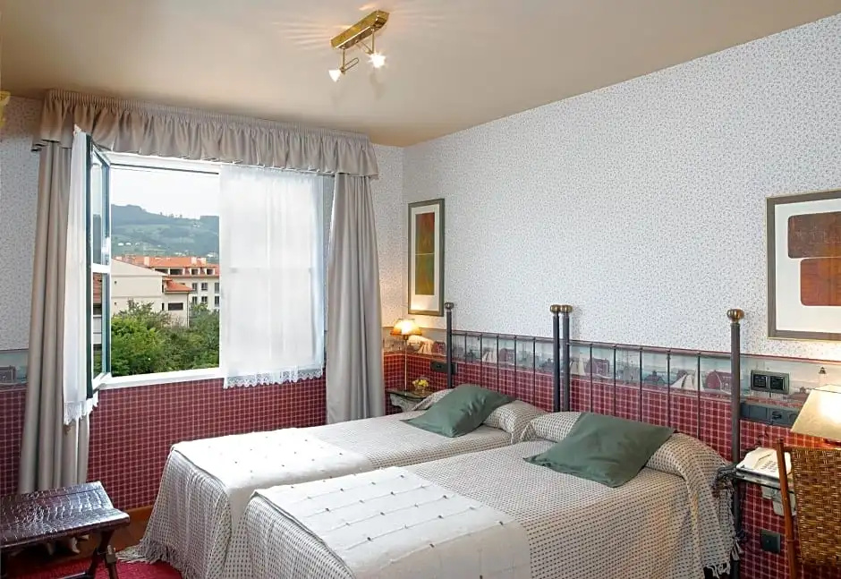 Hotel Avenida Real