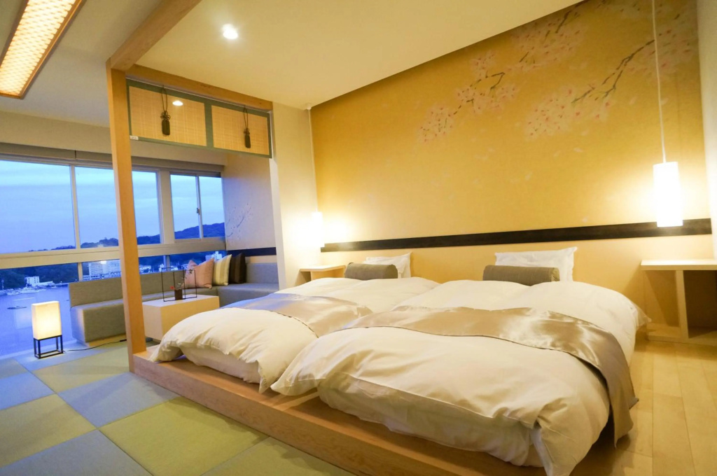 Toba Grand Hotel