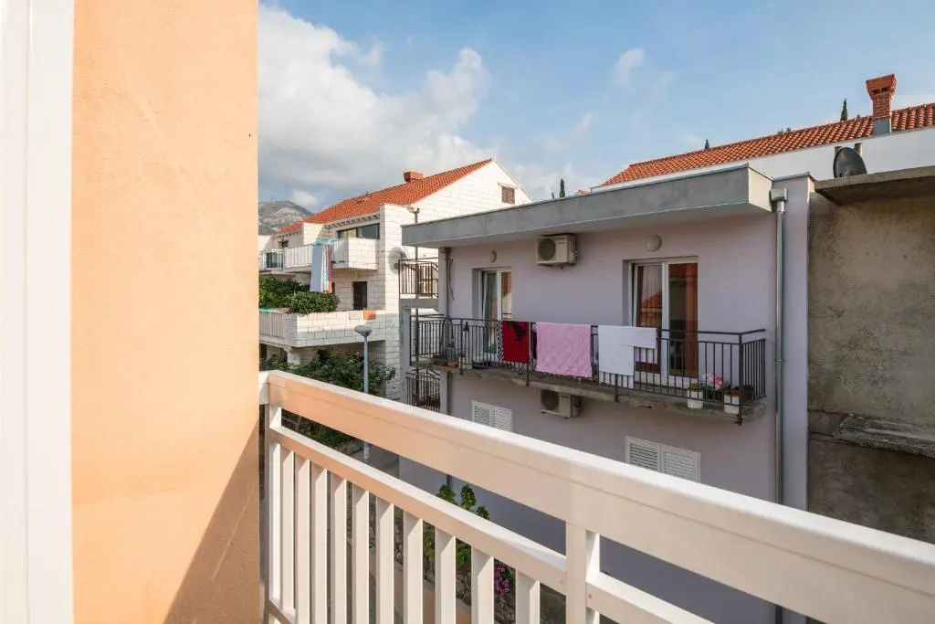 Villa Voinic 2