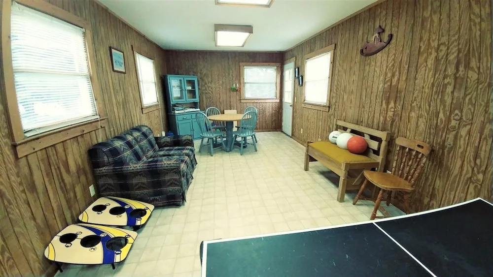 Rb_the_lodge