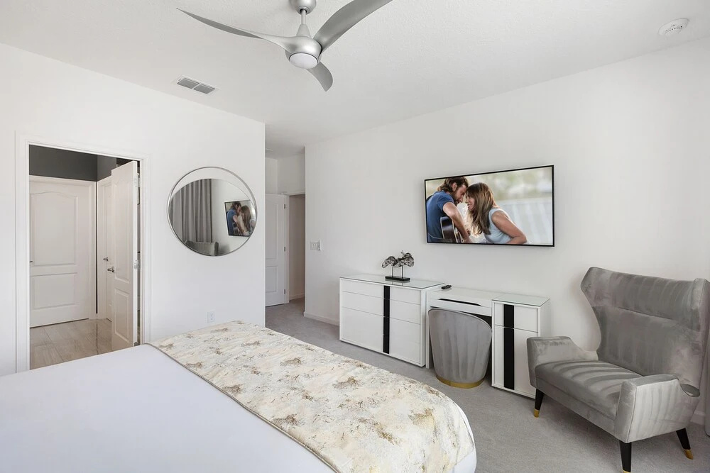 Solterra Resort - Luxury 10 Bedroom Homes