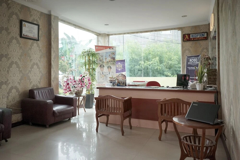 OYO 1531 Hotel Aini