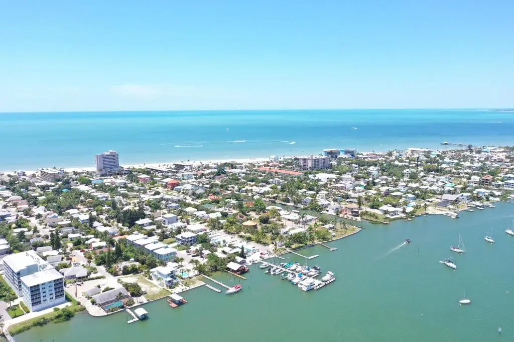 Terra Mar 1004, 2 Bedroom, Gulf Front, Elevator, Heated Pool, WiFi, Sleep 4