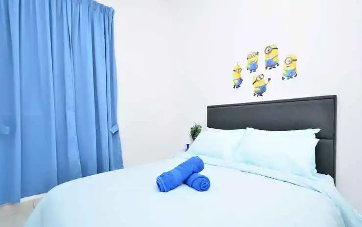 Minions Homestay_Near KLIA_WIFI + TV Box
