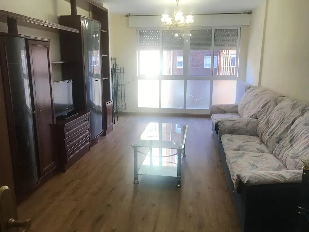 Apartment With 2 Bedrooms in San Andrés del Rabanedo, With Terrace