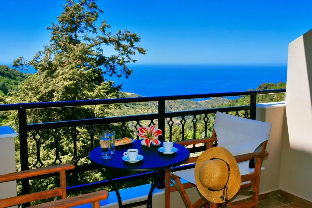 House in Εndless green - Arethousa, Ikaria