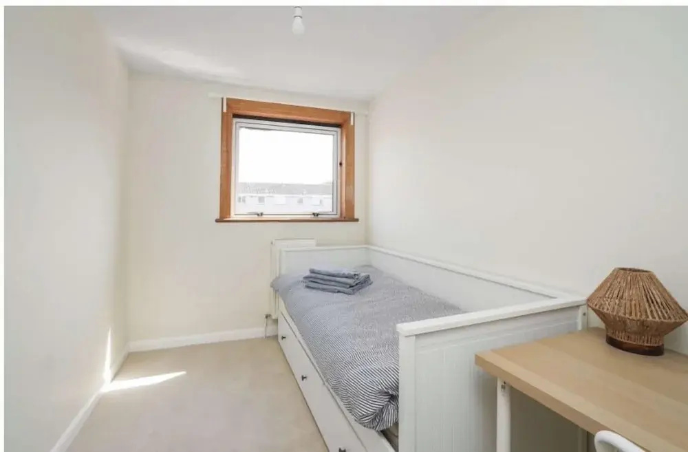 2-Bedroom Home with Parking and Garden