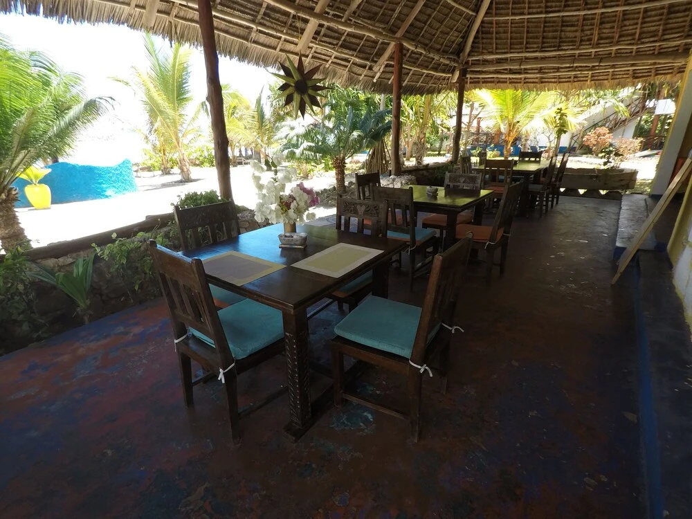Queen of Sheba Beach Lodge