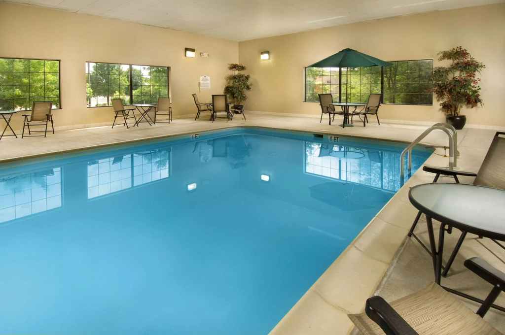Comfort Suites Dulles Airport