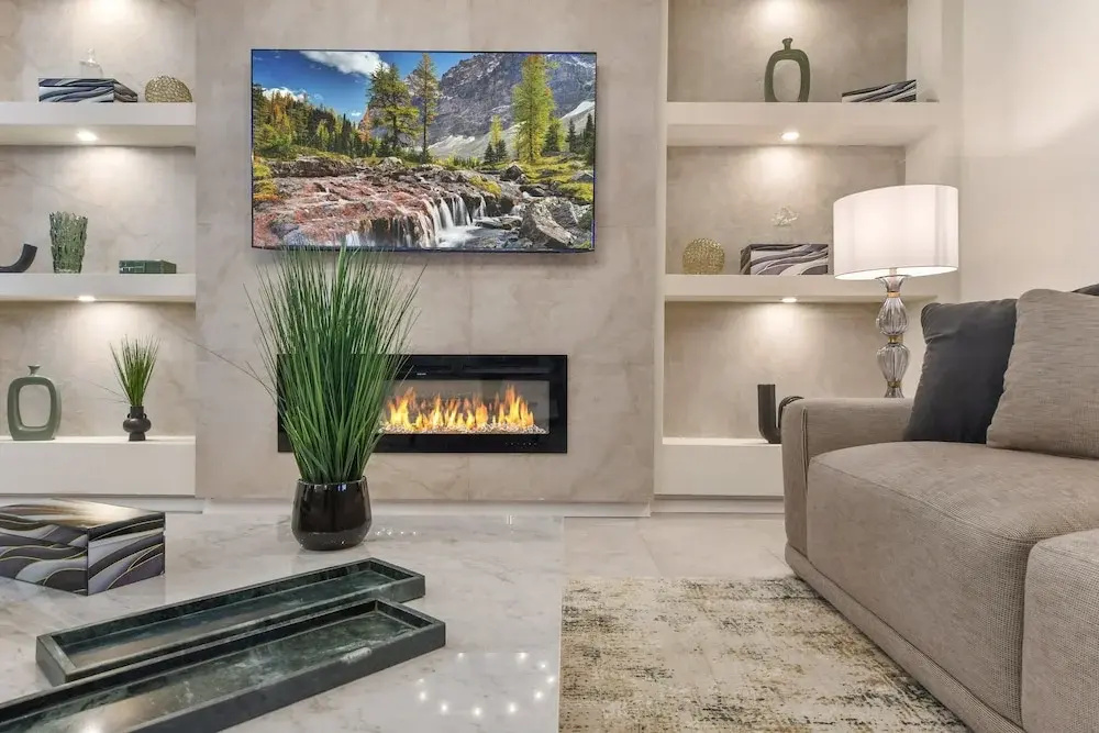 Luxurious Villa with Resort-Style Amenities