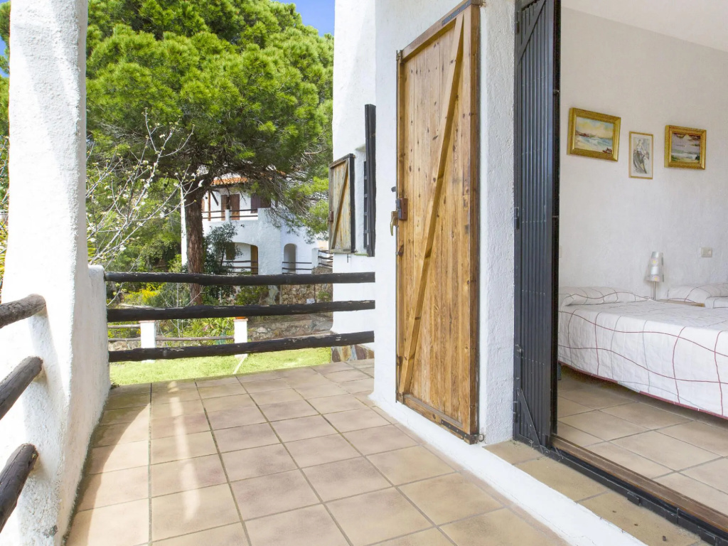 Inviting Holiday Home In Lloret De Mar With Pool