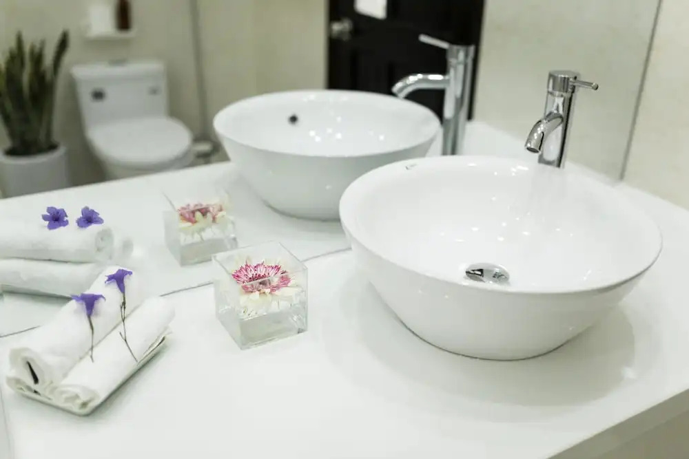 Ben Villa-3' walk to My Khe Beach.