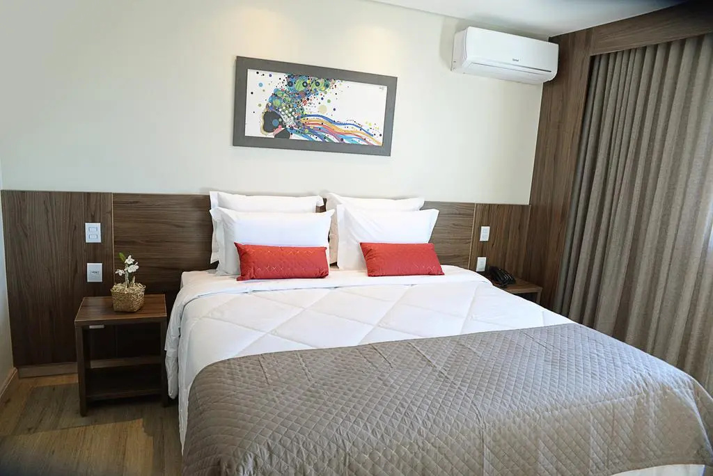 Dubai Suites