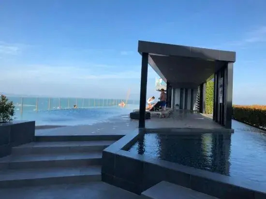 The Base Central Pattaya