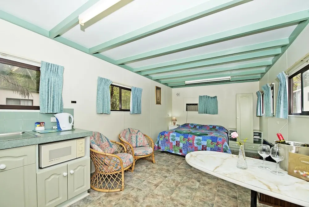 Acclaim Pine Grove Holiday Park
