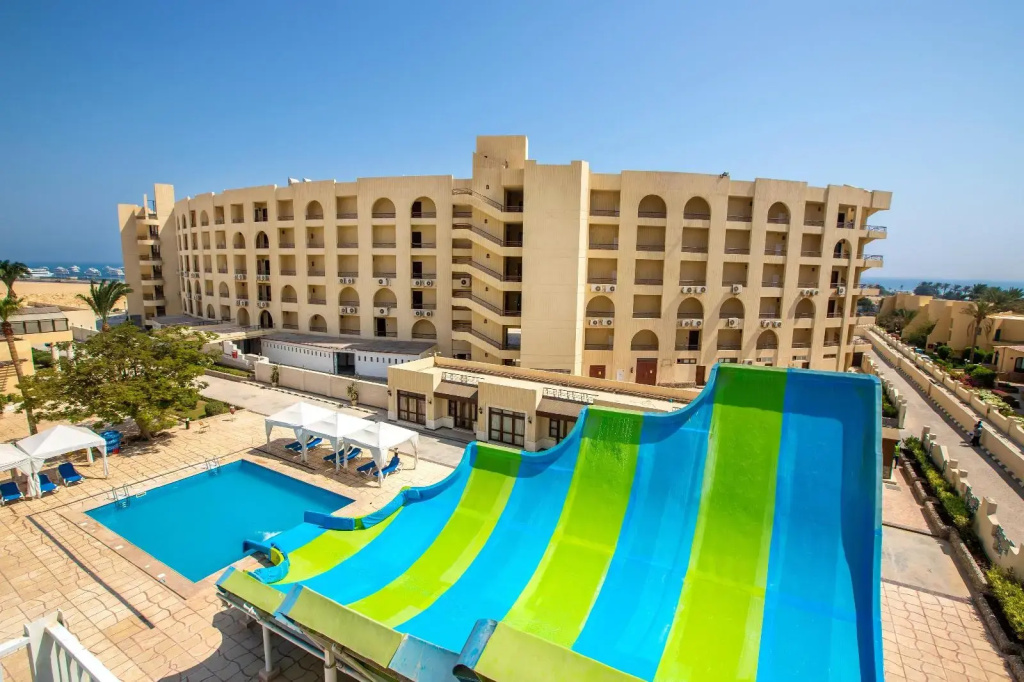 Sunny Days Mirette Family Resort
