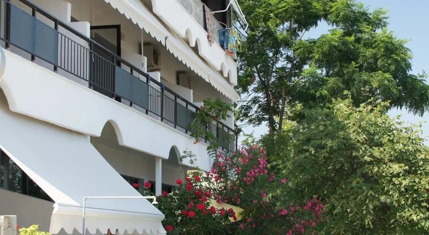 Ermioni Apartments