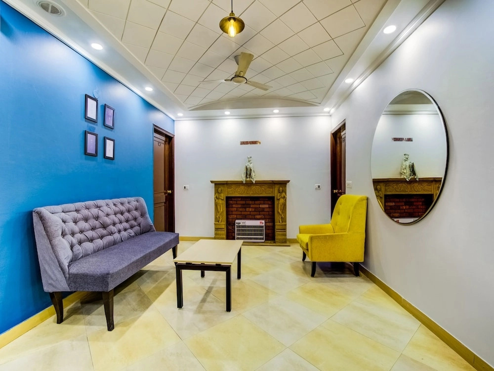 SilverKey Executive Stays 20036 Akash Neem Marg