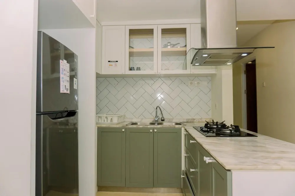 Nice and Elegant 2BR Apartment at Springhill Terrace Residence By Travelio
