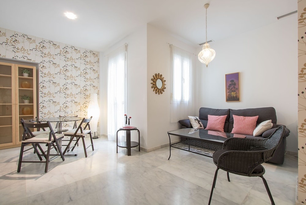 Redes Central Suite By Valcambre