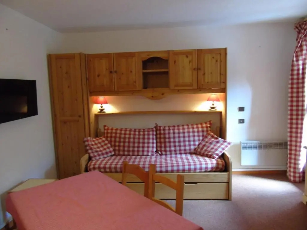 Appartement Valfréjus, 1 pièce, 4 personnes - FR-1-561-11