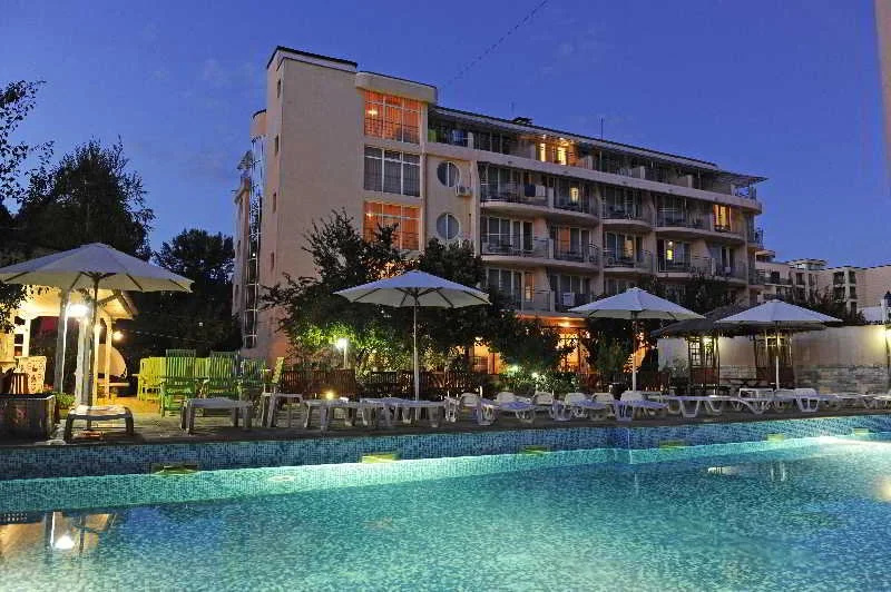 Apart Hotel Central
