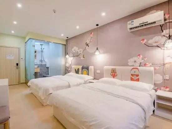 Xinyang Dongpeng Hotel