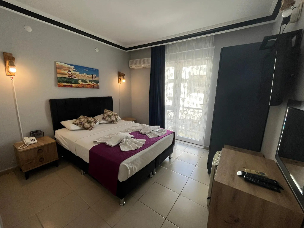 Hotel Lunay