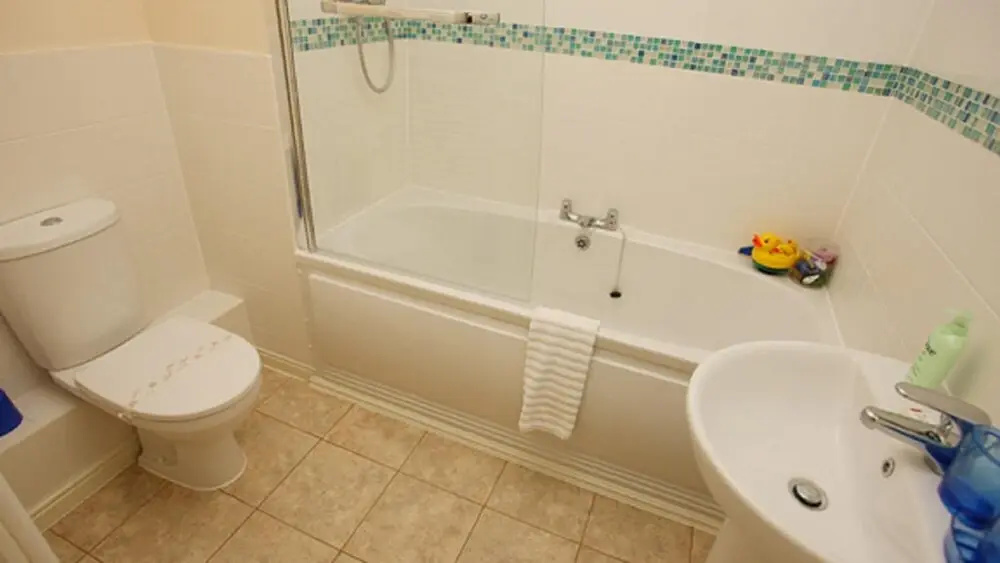 Arne View in Poole With 3 Bedrooms and 3 Bathrooms