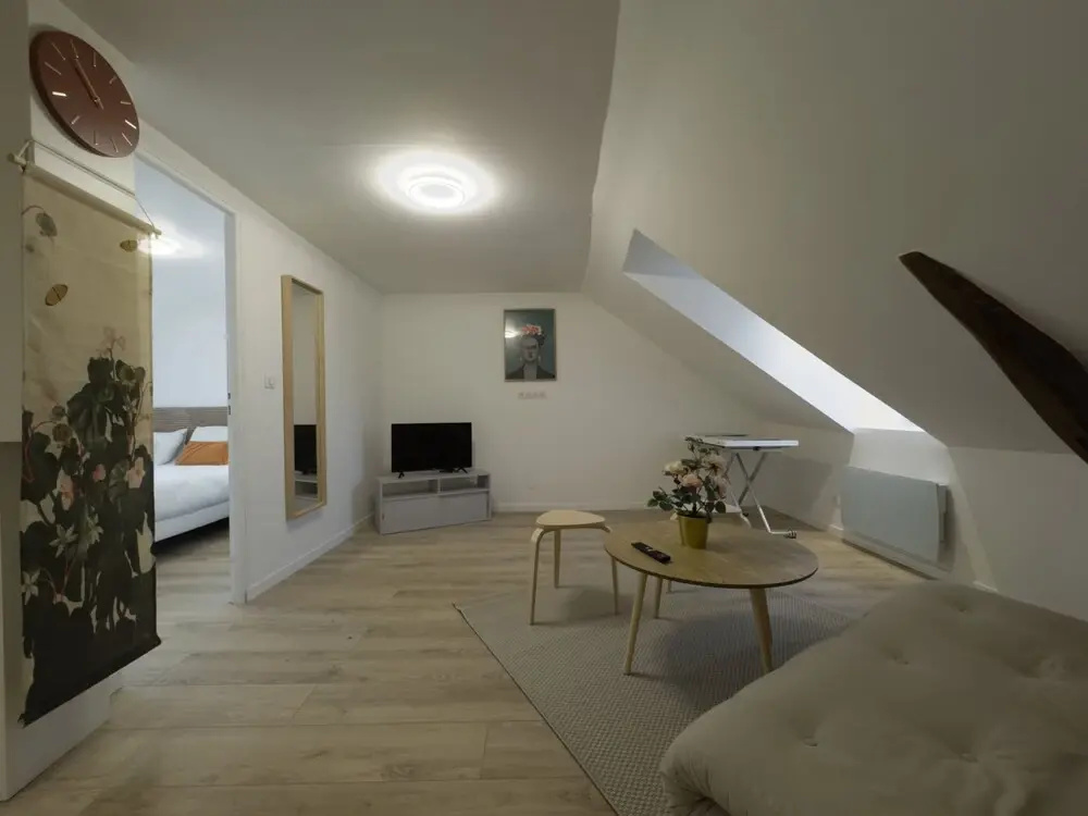 Modern Comfort in the Heart of Le Mans