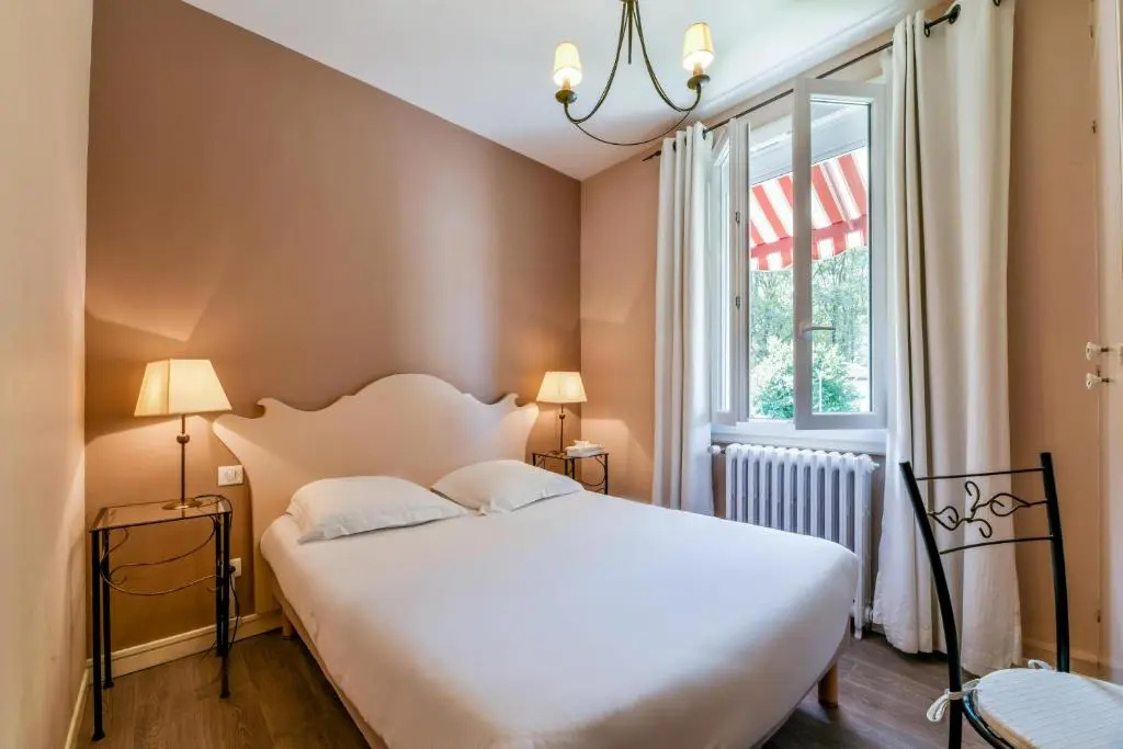 Logis Hôtel le Commerce- Darracq