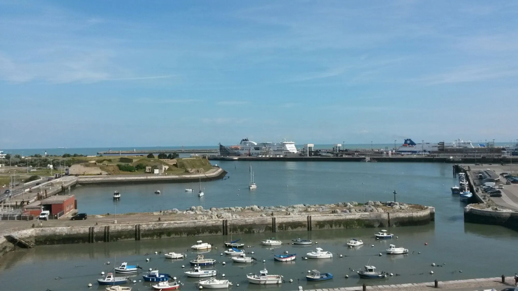 Holiday Inn Calais-Centre by IHG