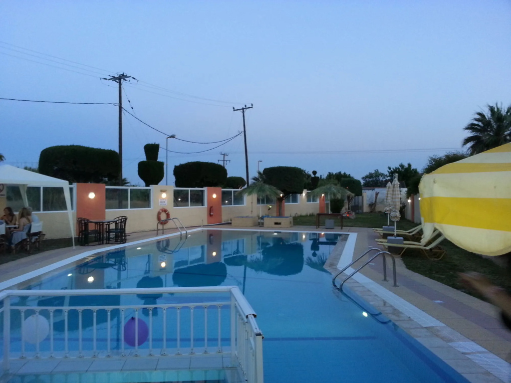 Casa Blue Sarantis