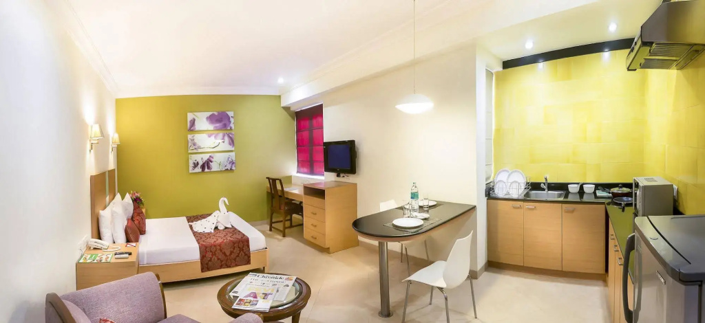 The Lotus Apartment hotel, Burkit Road