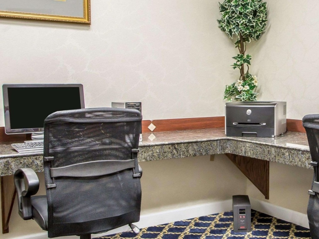 Comfort Suites - Jefferson City