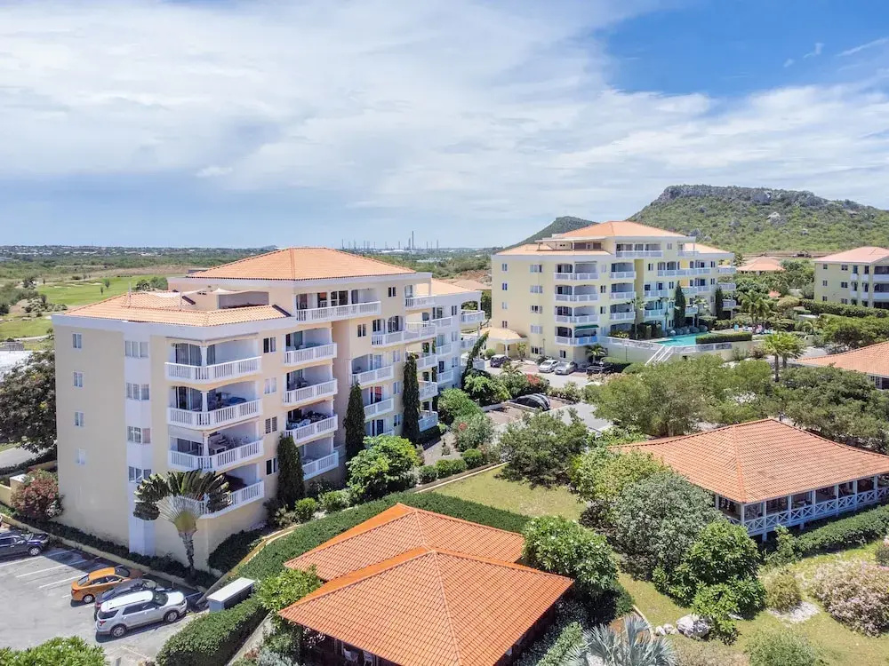 Blue Bay BEACH Villa 27 3-min beach-pool-golf