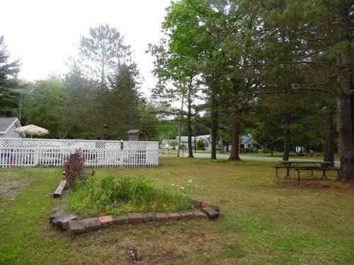 East Tawas Rustic Retreat