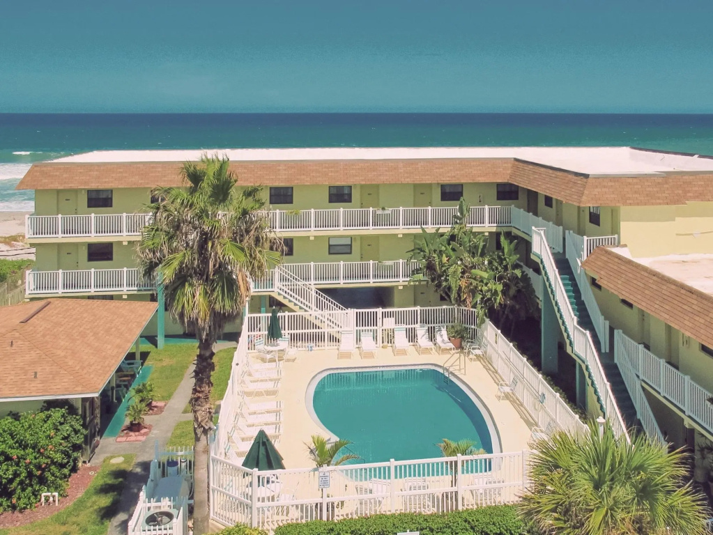 Tuckaway Shores Resort