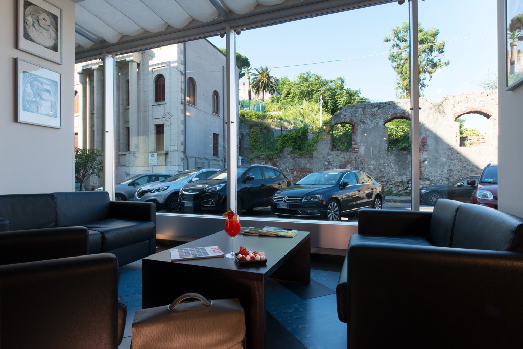 Отель CDH Hotel La Spezia