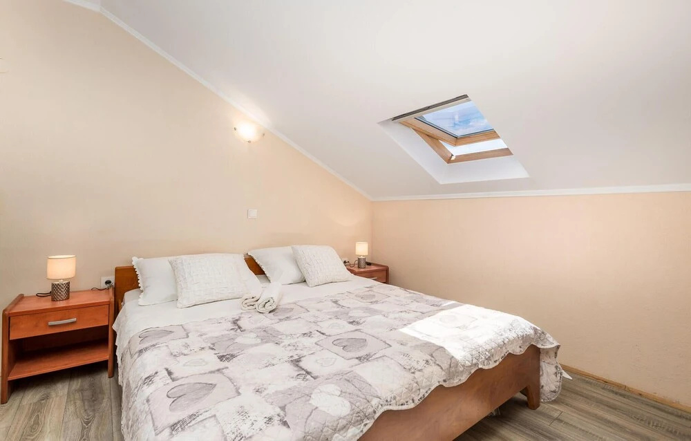 Amazing Home in Zubovici With Outdoor Swimming Pool, Wifi and 2 Bedrooms