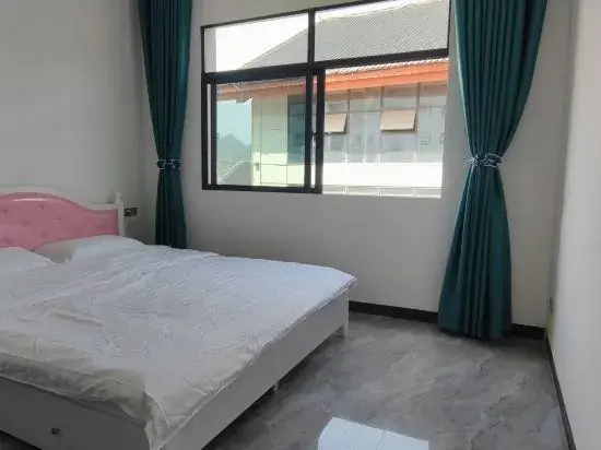 Nineteen Degree Travel Residential B&B