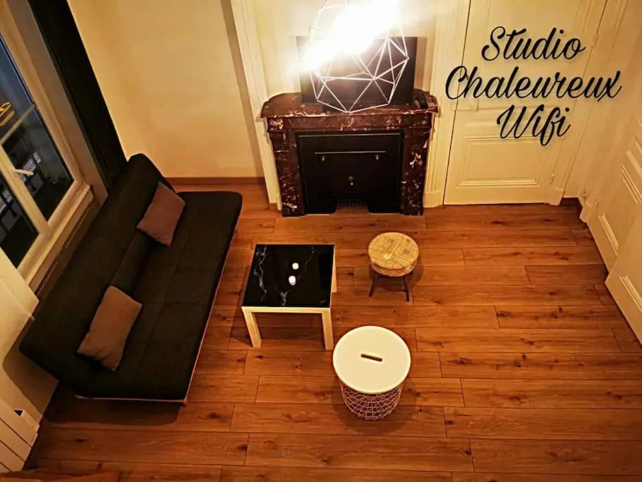 La Croisade-Studio-Hyper centre Tassin- Suite 1