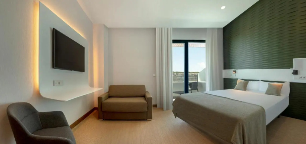 AJ Gran Alacant by SH Hoteles