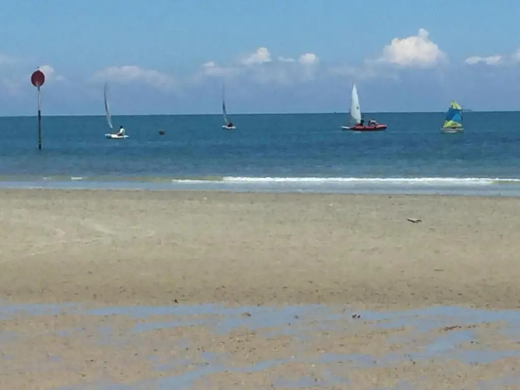 Pd Bayu Beach Resort Apartment G1.44