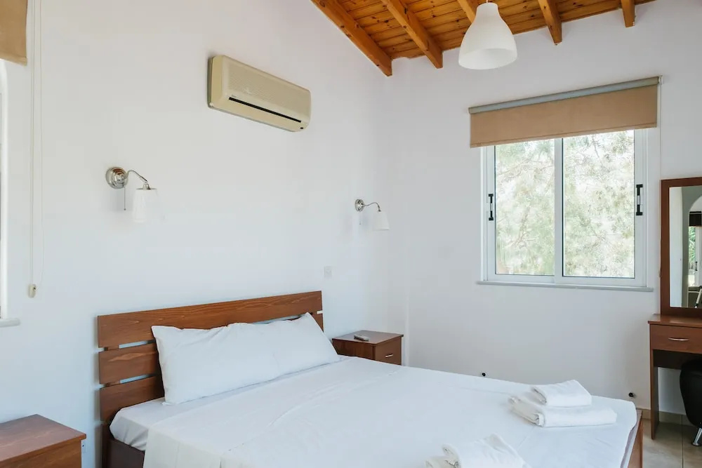 Aphrodite Villa