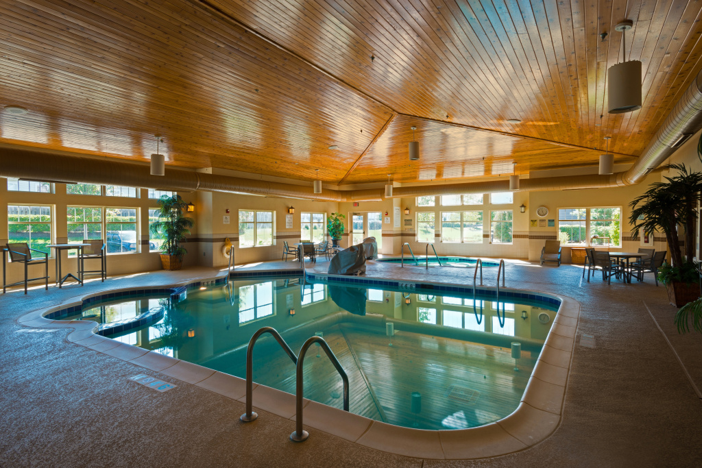 Holiday Inn Express Hotel & Suites Chicago West Roselle by IHG