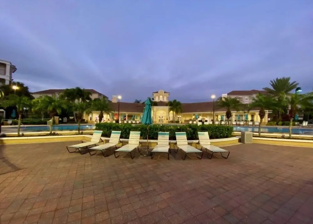 Lake View Vista Cay 3 Bed 2 Bath Condo 3 Bedroom Condo